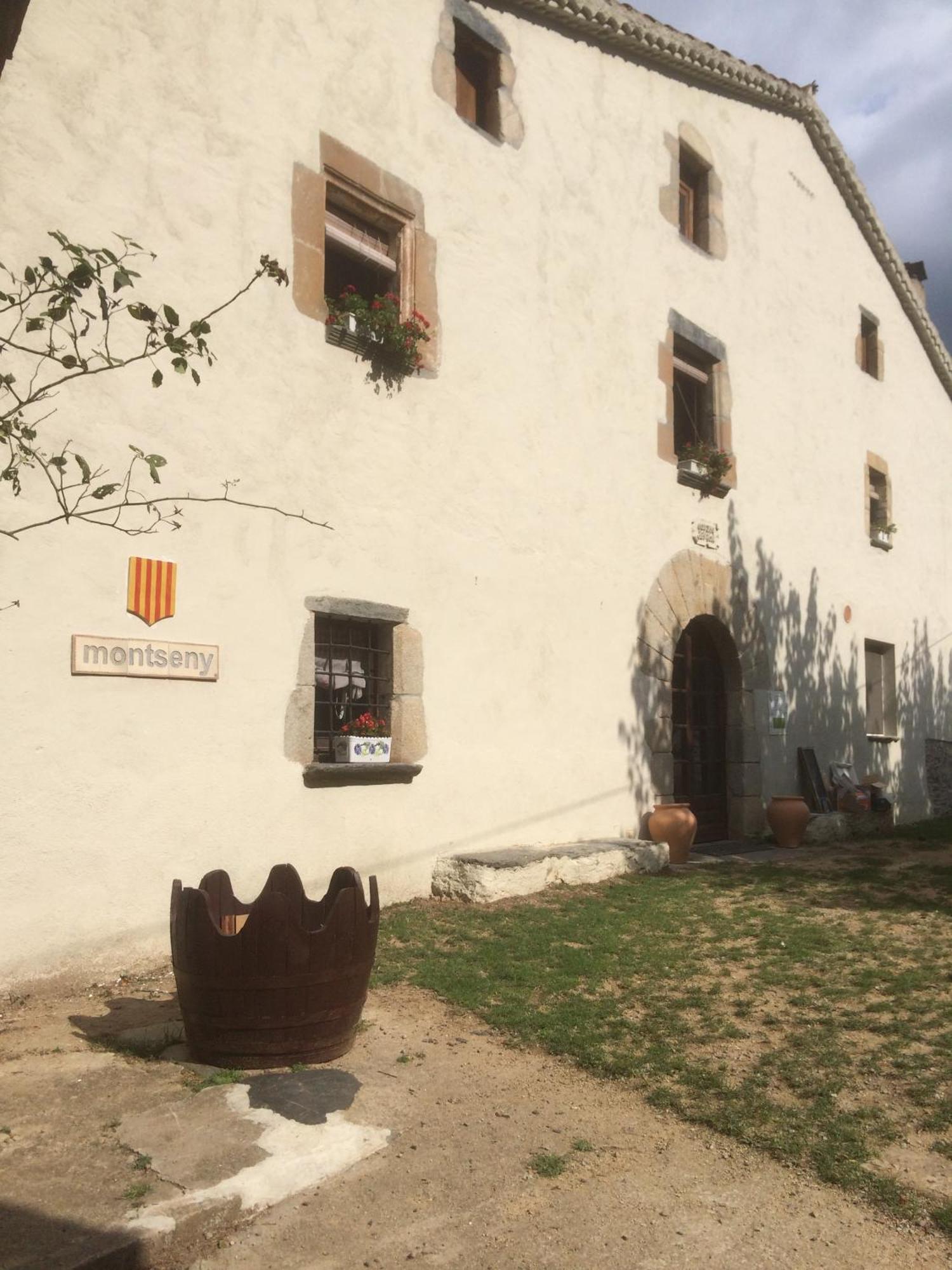 Hotel Sant Roc à Montseny Extérieur photo